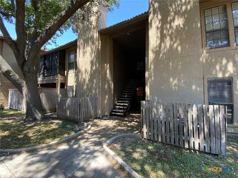 1202 Thorpe Lane, San Marcos, TX 78666