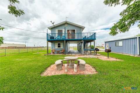 135 W Bayshore Drive, Palacios, TX 77465