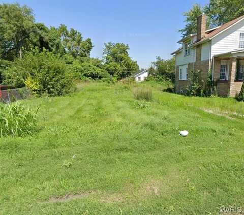 3325 Bond Avenue, East Saint Louis, IL 62207