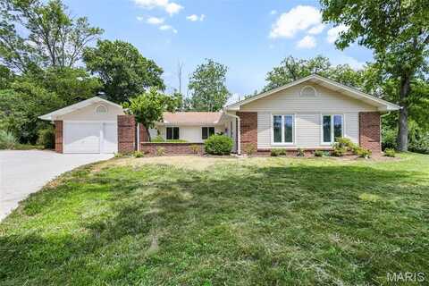 2 Treewood Court, Ballwin, MO 63011