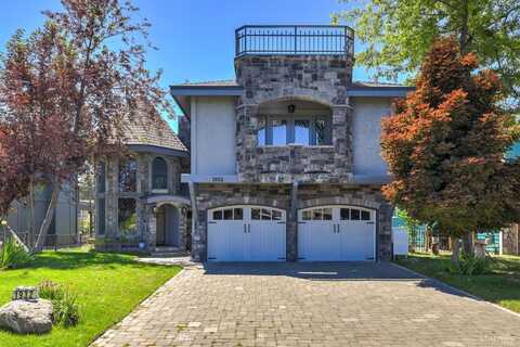 1932 Kokanee Way, South Lake Tahoe, CA 96150