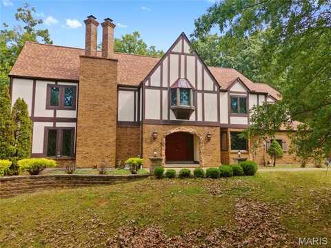 1 Seclusion Woods, Festus, MO 63028