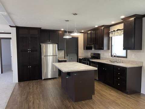 872 Julianna Drive, Flint, MI 48506