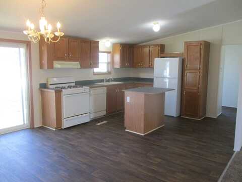 4245 W. Jolly Rd. Lot #211, Lansing, MI 48911