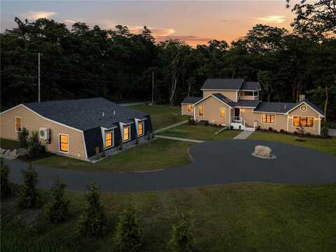 91 Carr Lane, Jamestown, RI 02835