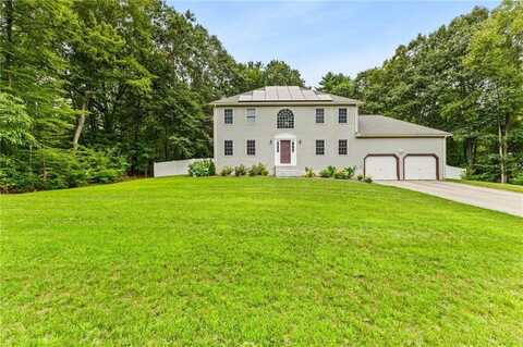4 Crestwood Drive, Blackstone, MA 01504