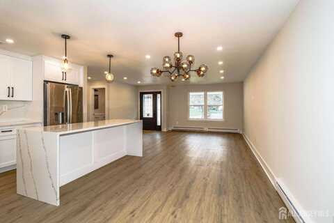 94 Salix Plaza, Monroe, NJ 08831