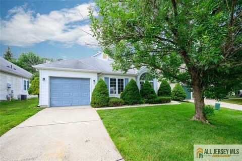 4 Penny Lane, Jackson, NJ 08527
