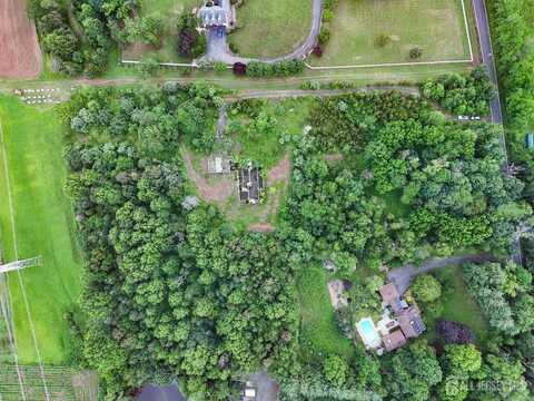 146 Grouser Road, Franklin Twsp, NJ 08873