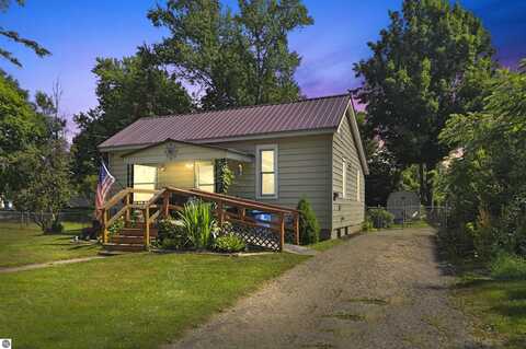119 W Osceola, Reed City, MI 49677