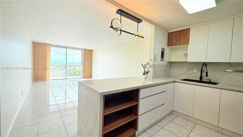 1465 NE 123rd St, North Miami, FL 33161