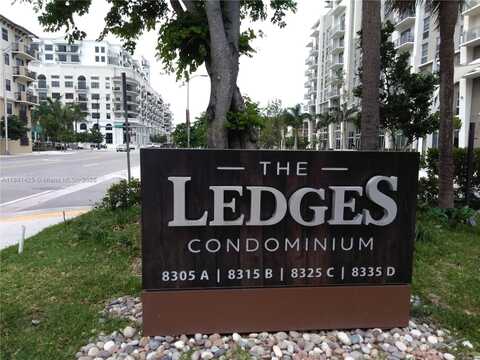 8325 SW 72nd Ave, Miami, FL 33143