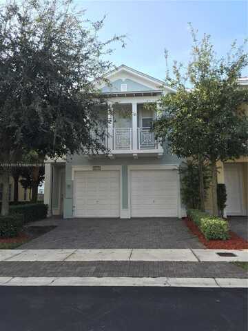 10770 NW 76 LN, Doral, FL 33178