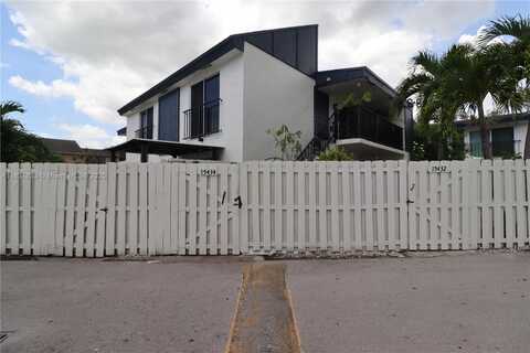 15434 SW 85th Ln, Miami, FL 33193