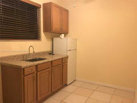 4908 SW 142nd Pl, Miami, FL 33175