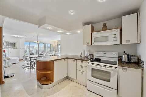 11111 Biscayne Blvd, Miami, FL 33181