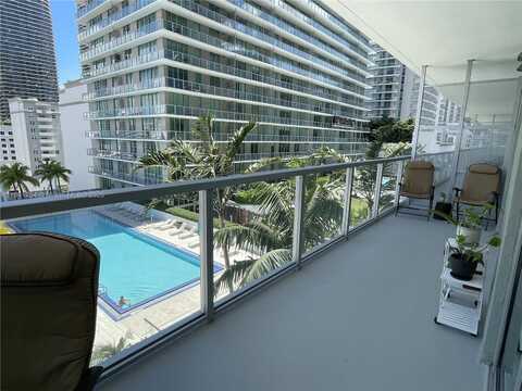 79 SW 12th St, Miami, FL 33130