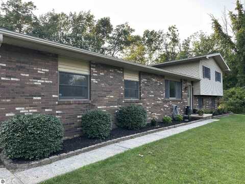 3577 Kaiser Street, Pinconning, MI 48650