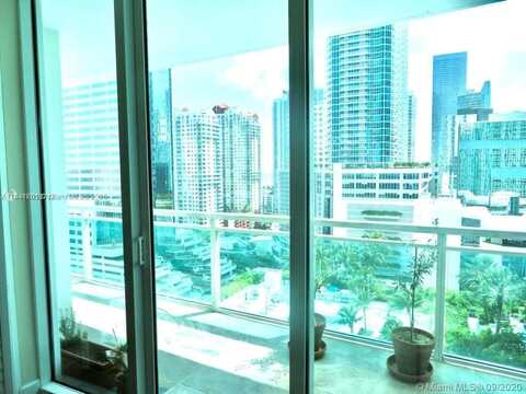 950 Brickell Bay Dr, Miami, FL 33131