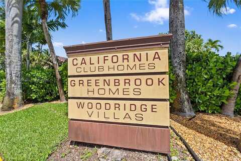 1040 NE 204th Ter, Miami, FL 33179