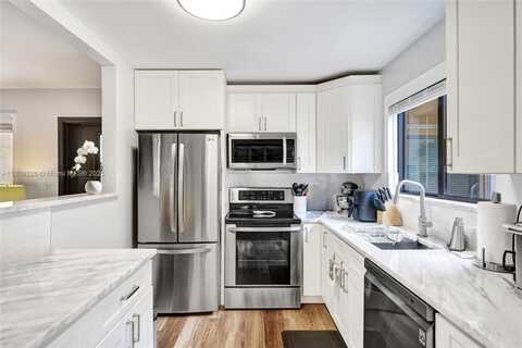15126 Ashland St, Delray Beach, FL 33484