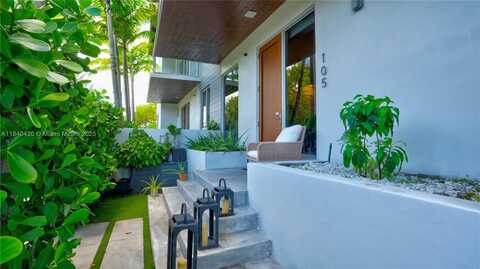 545 SW 11th St, Miami, FL 33129