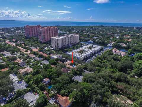 125 Edgewater Dr, Coral Gables, FL 33133