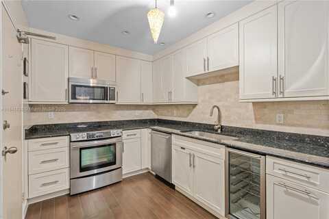 28029 SW 139th Ct, Homestead, FL 33033