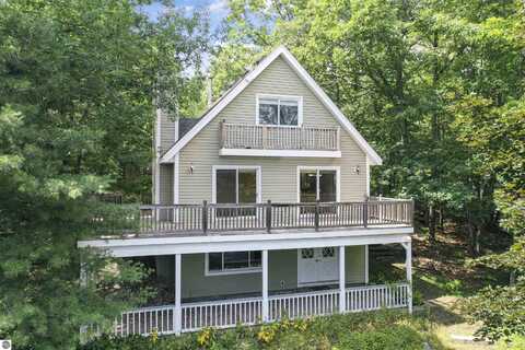 254 Island View Drive, Traverse City, MI 49696