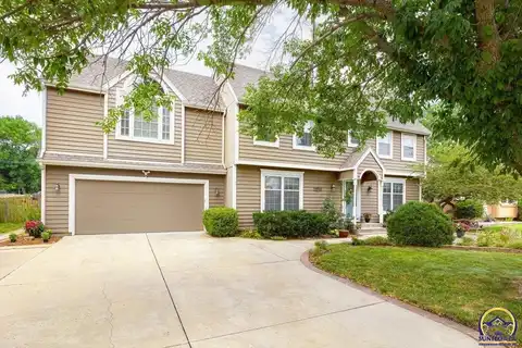 3713 SW Arvonia PL, Topeka, KS 66610