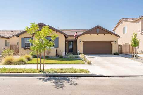 1833 W Corvina Avenue, Visalia, CA 93291