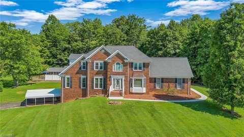 2027 Boiling Springs Road, Purlear, NC 28665