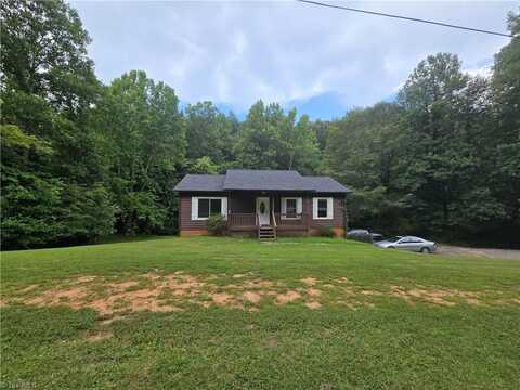 1373 Sunset Drive, North Wilkesboro, NC 28659