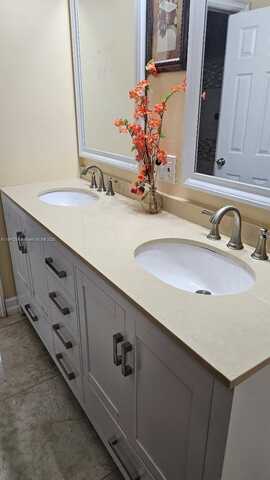 1850 NW 172nd Ter, Miami Gardens, FL 33056