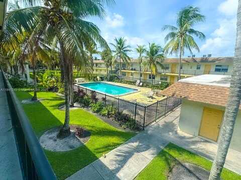 4160 NW 21st St, Lauderhill, FL 33313