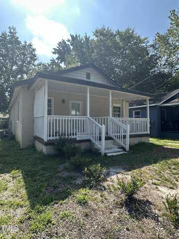 615 Manchester Street SE, Wilson, NC 27893