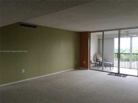 3940 Inverrary Blvd, Lauderhill, FL 33319