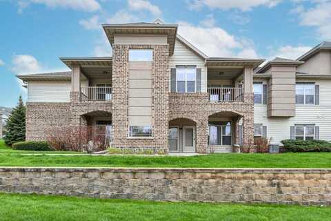 3053 W Drexel Ave, Franklin, WI 53132