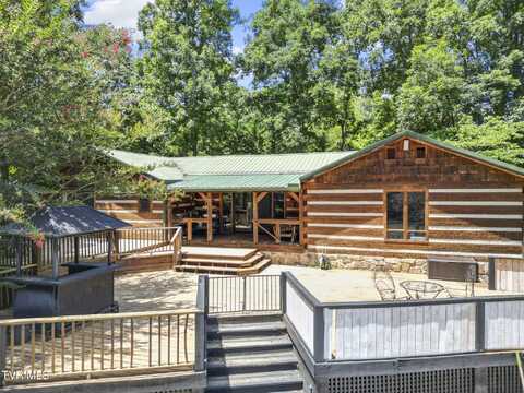 2169 Ranch Road, Dandridge, TN 37725