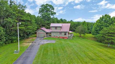 1355 Highland Lane, CROSSVILLE, TN 38555