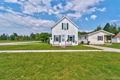 140 S 4th, Manistique, MI 49854