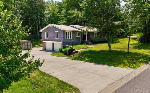605 Brule, Marquette, MI 49855