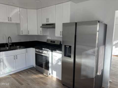 111 Bald Street, Ojai, CA 93023