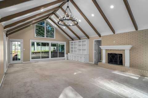 304 CHEROKEE Dr, Jasper, AL 35501