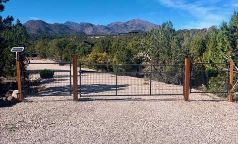 3842 S Canyon Cove, New Harmony, UT 84757