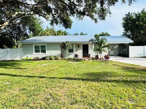 7013 SYMMES ROAD, GIBSONTON, FL 33534