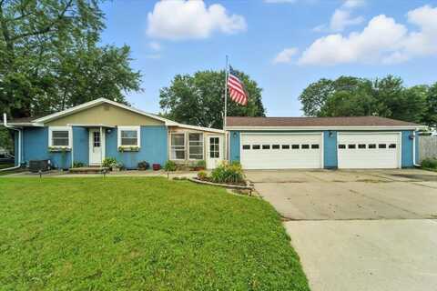 1200 St Andrews Avenue, Waterloo, IA 50701