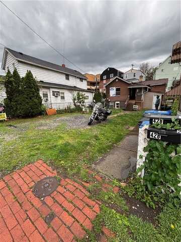 428 Hoff St, Carnegie, PA 15106
