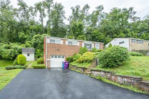 127 Mardi Gras Dr, Plum, PA 15239