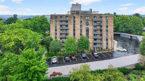 820 E Beau St, Strabane, PA 15301